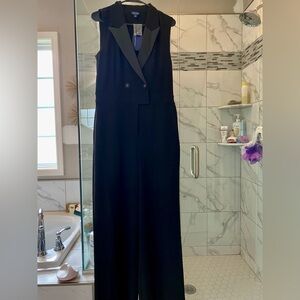 Chic Black Sleeveless Jumpsuit